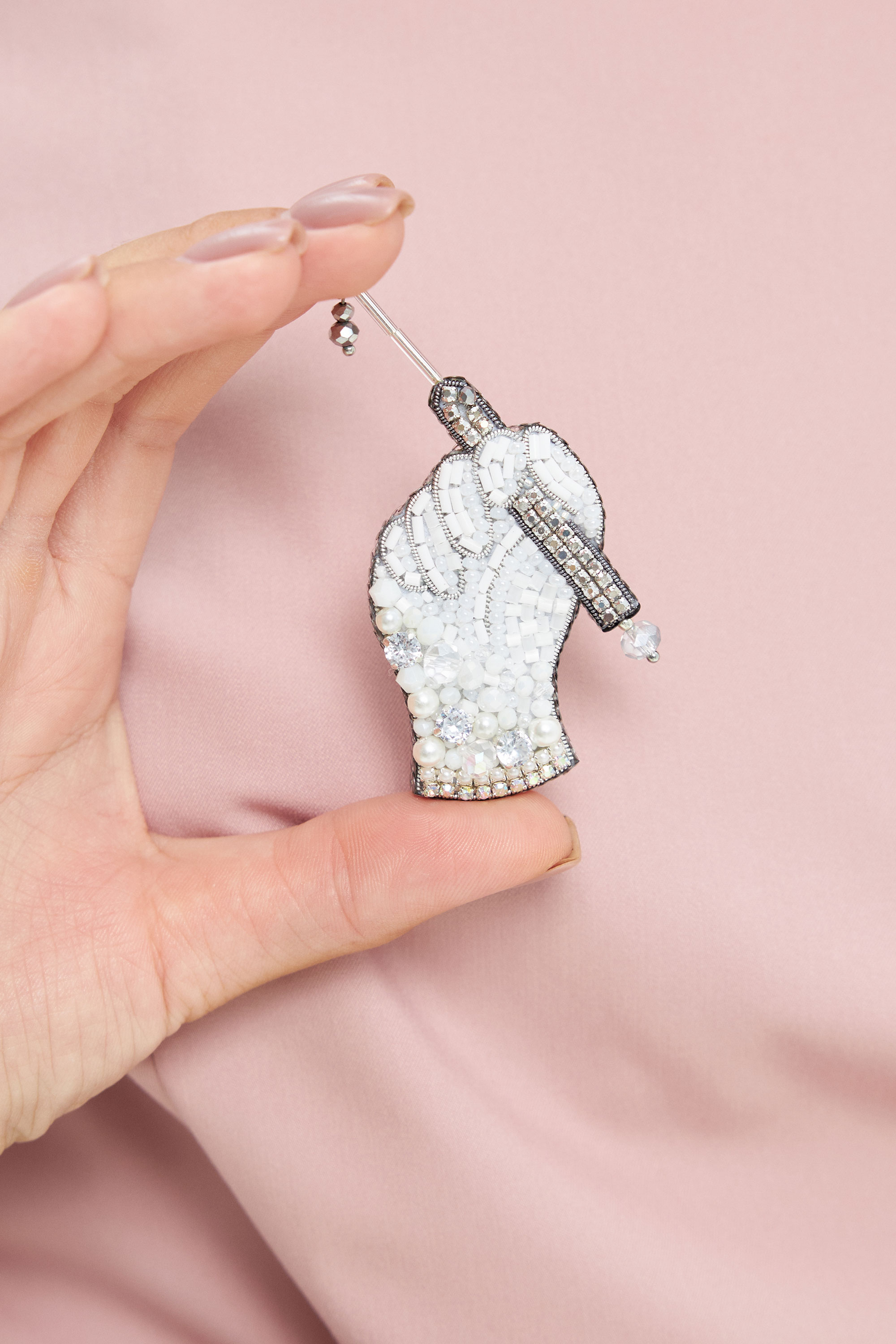 Брошки ручної роботи – Шприц (для лікаря, медсестри, косметолога) - Зображення 3