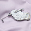 Брошки ручної роботи – Шприц (для лікаря, медсестри, косметолога) - Рука зі шприцем