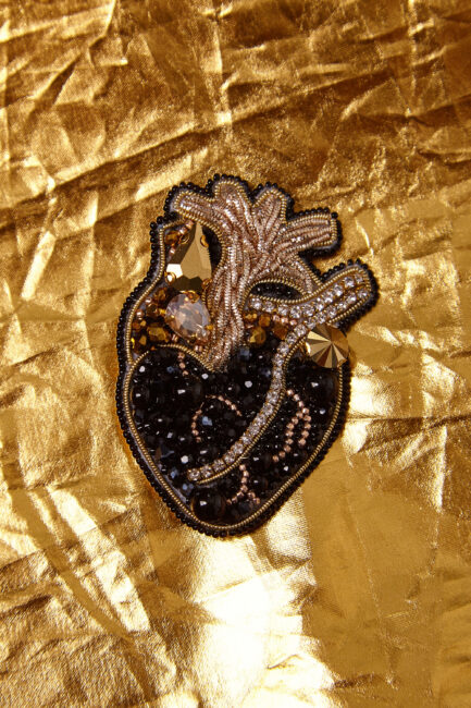 Брошки медичні ручної роботи – Серце, Око, УЗД, ДНК, Матка, Лелека, Дерево