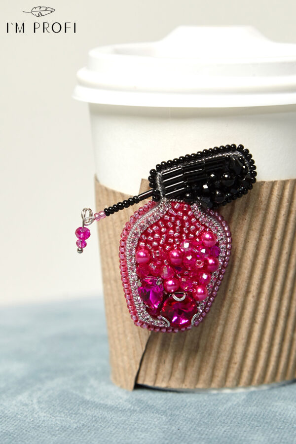 Брошки ручної роботи (для б'юті-майстра) – Лак, Помада, Брова, Стопа, Палітра, Лазер