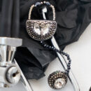 Брошки медичні ручної роботи – Легені, Келих Гігеї, Кадуцей, Мікроскоп, Стетоскоп, Дерматоскоп - Стетоскоп чорно-серебряний