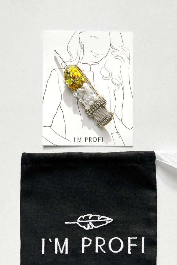 Брошки ручної роботи – Шприц (для лікаря, медсестри, косметолога)