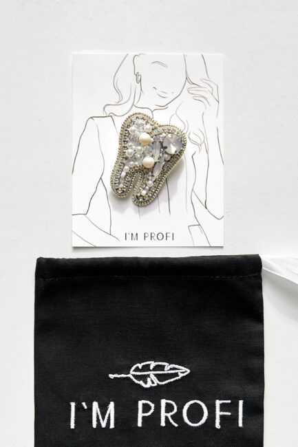 Брошки ручної роботи – Зуби (для стоматолога)