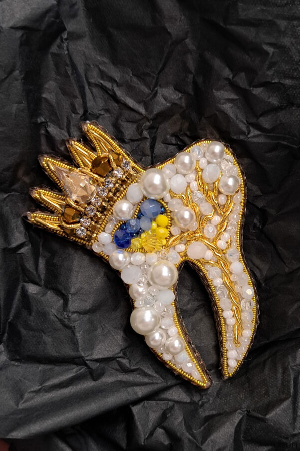 Брошки ручної роботи – Зуби (для стоматолога)