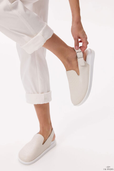 Clogs S011 (молочний)