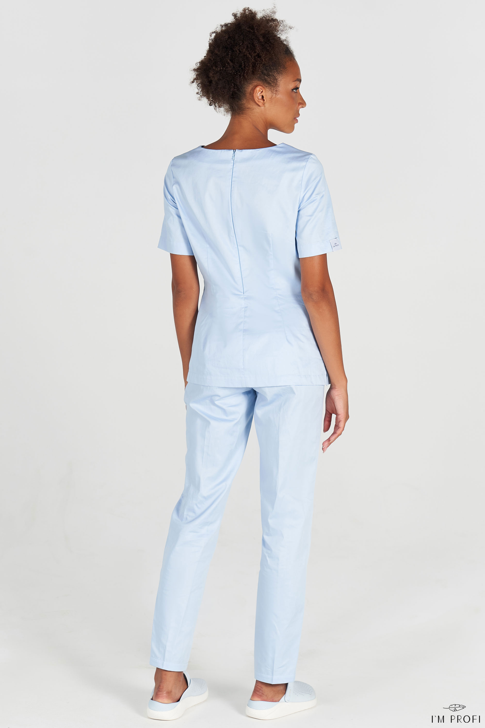 improfi-p135-suit-light-blue-02