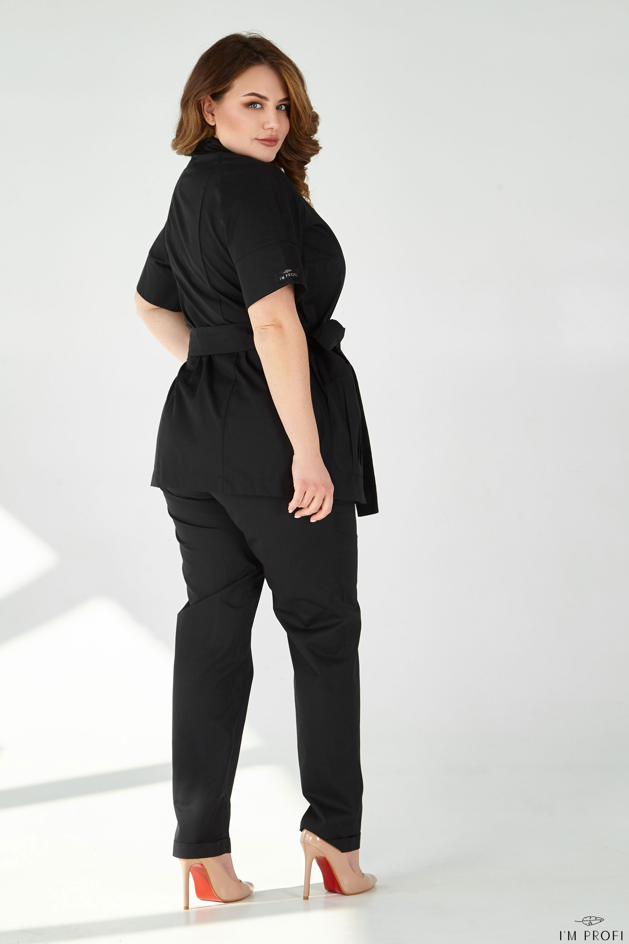 improfi-p23-suit-plus-size-black-02