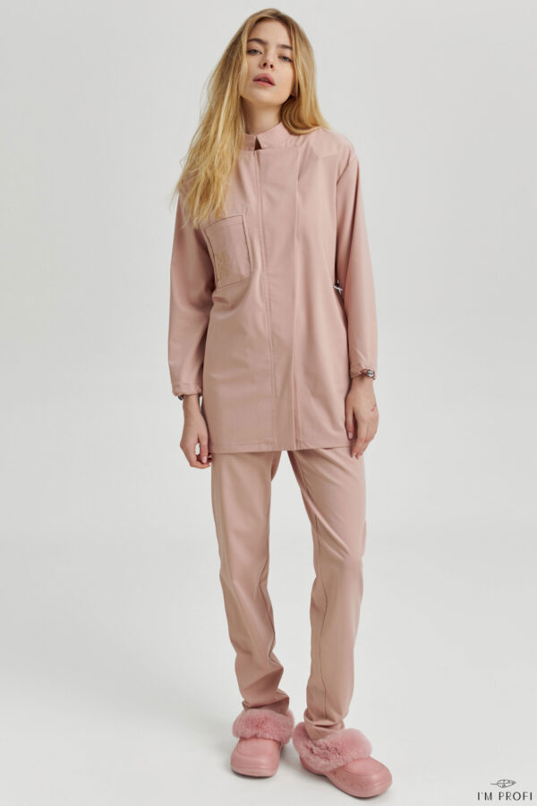 Стильний медичний костюм – P225 - Персиковий
