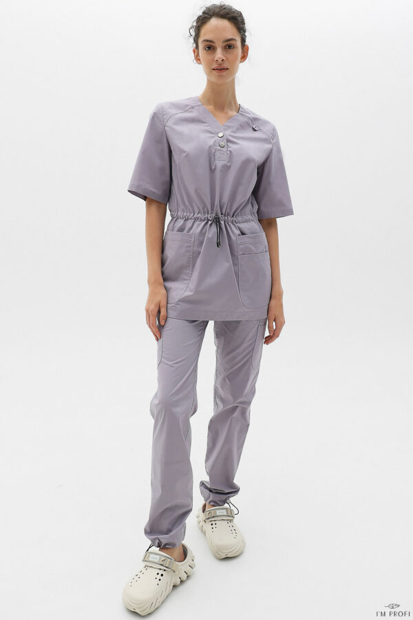 Жіночий медичний костюм – P258 - Пильна троянда