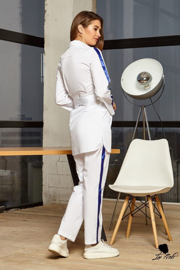 Жіночий медичний костюм – P30