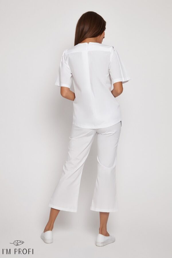 Медичний костюм для лікаря – P69
