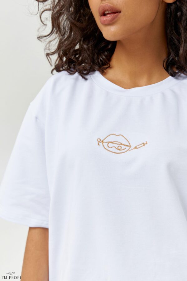 Футболка "Косметолог" – P204b